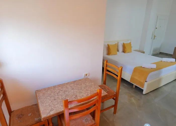 Hotel Adi-Vera