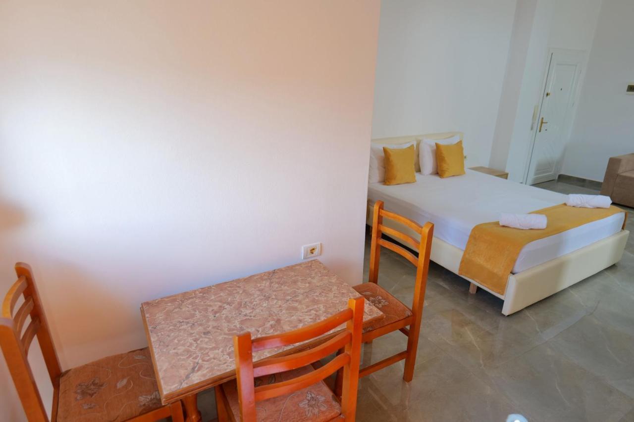 Apartment Adi-vera Sarandë
