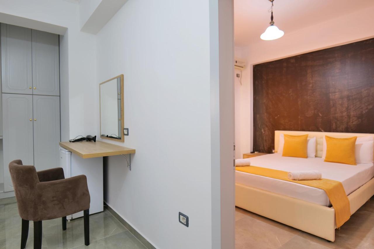 Adi-vera Apartment